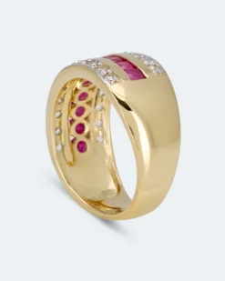 Ring mit Rubin und Weißtopas