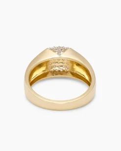 Ring mit Saphir