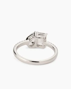 Ring mit Zirkonia