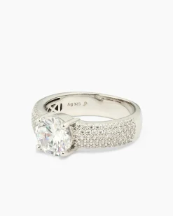 Ring mit Zirkonia