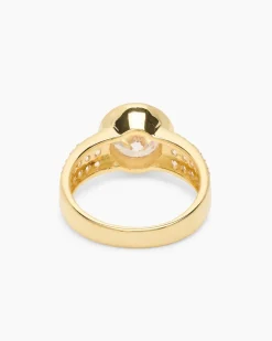 Ring mit Zirkonia