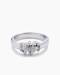 Ring mit Zirkonia