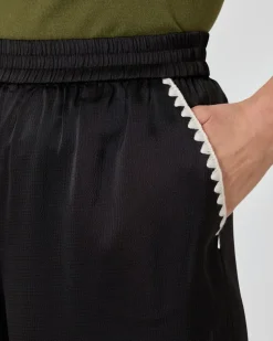 Satinhose im Unidesign