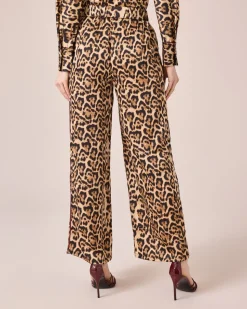 Satinhose mit Leodruck