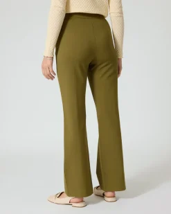 Schlupfhose im Flared Style
