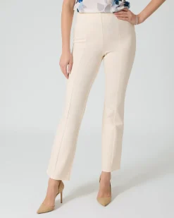 Schlupfhose mit ausgestelltem Bein
