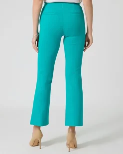 Schlupfhose mit ausgestelltem Bein