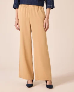 Schlupfhose mit ausgestelltem Bein