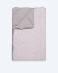 Seersucker und Peach Wendesteppbett