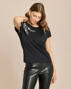 Shirt aus Modal mit Applikation