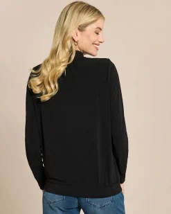 Shirt mit Drapierung am Hals