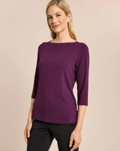 Shirt mit elegantem U-Boot-Ausschnitt