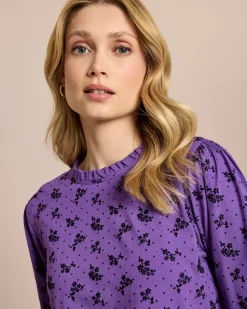Shirt mit Flockprint und Rüschen