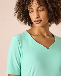 Shirt mit Herzausschnitt