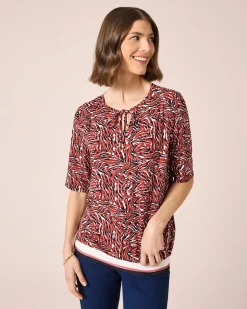 Shirt mit Key-Hole und Kordel