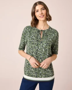 Shirt mit Key-Hole und Kordel