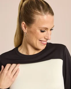 Shirt mit Kontrastärmeln
