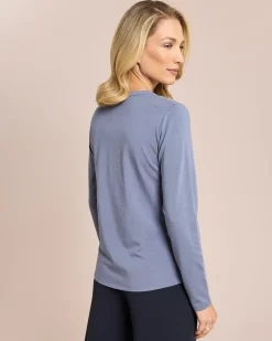 Shirt mit Schlitzen