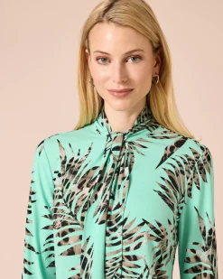 Shirt mit Schluppe