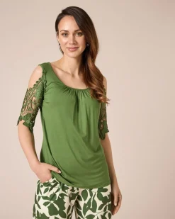Shirt mit Spitzenärmel