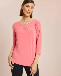 Shirt mit Strassdeko und Falten