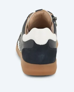 Sneaker mit THOM-Stern-Emblem