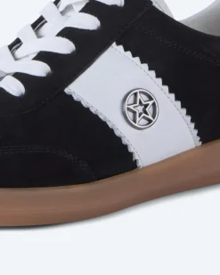 Sneaker mit THOM-Stern-Emblem