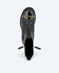 Stiefel mit Steppung
