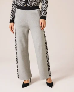 Strickhose mit seitlichen Leostreifen