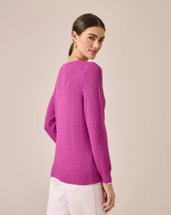 Strickjacke mit Blumenstickerei