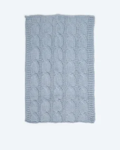 Strick-Wohndecke mit Zopfmuster