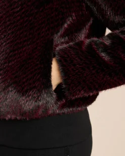 Webpelzjacke mit strukturiertem Fell